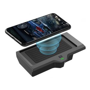 Безпровідна зарядка QI для BMW X3 X4 2018 2021 р.в.